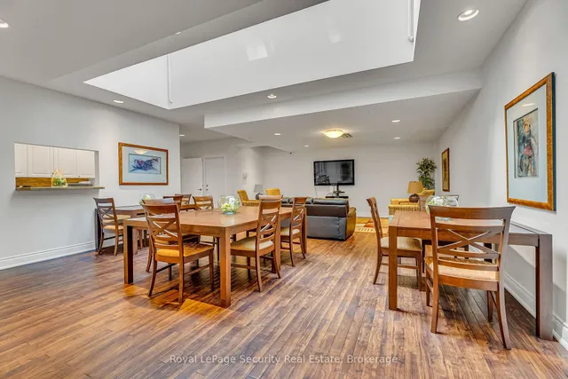 Additional image 35 of 980 Yonge St Unit 403