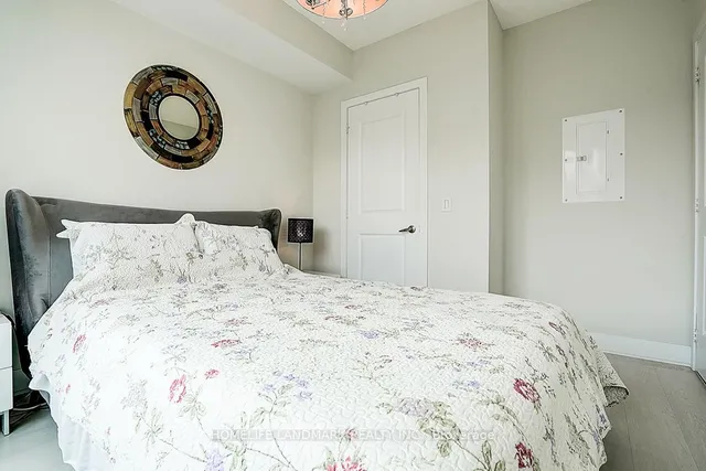 Additional image 24 of 68 Merton St Unit 901