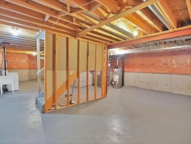 Additional image 39 of 462 Staines Rd