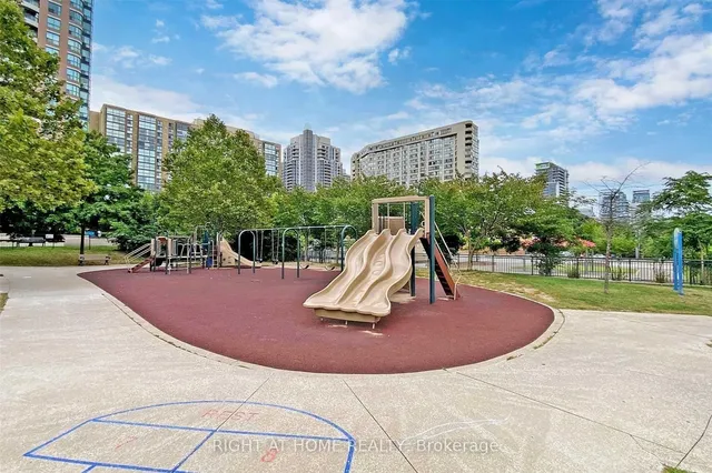 Additional image 37 of 509 Beecroft Rd Unit 319