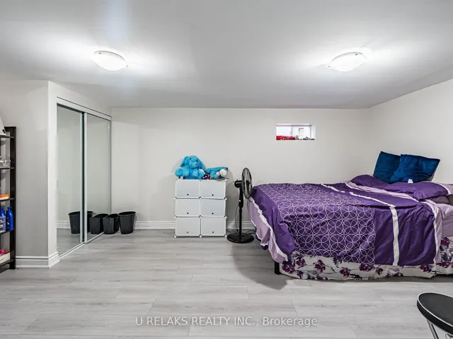 Additional image 41 of 82 Crow Tr