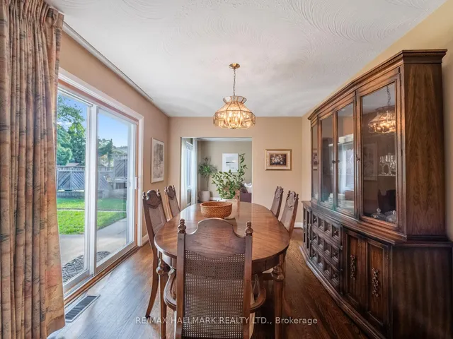 Additional image 8 of 139 Floyd Ave