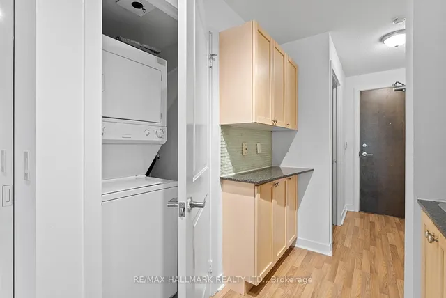 Additional image 16 of 50 Lynn Williams St Unit 902