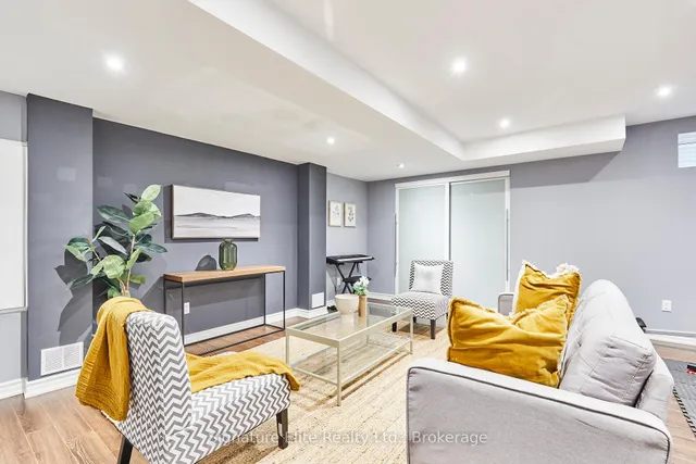 Additional image 27 of 31 Coneflower Cres Unit 37