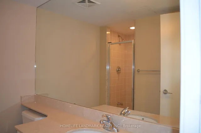 Additional image 7 of 215 Fort York Blvd Unit 1704