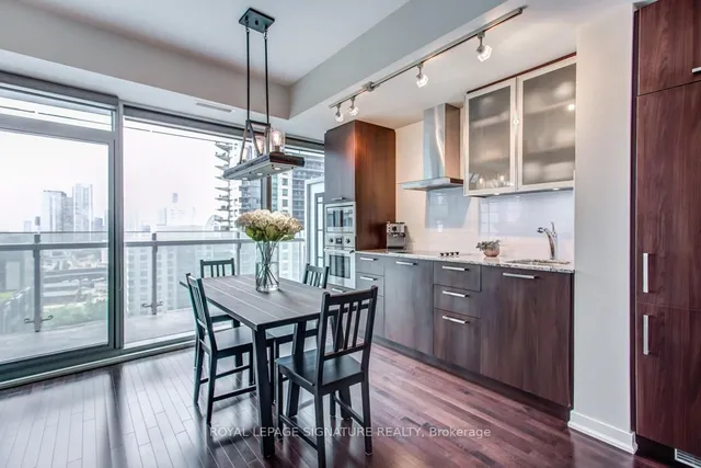 Additional image 11 of 14 York St Unit 1507