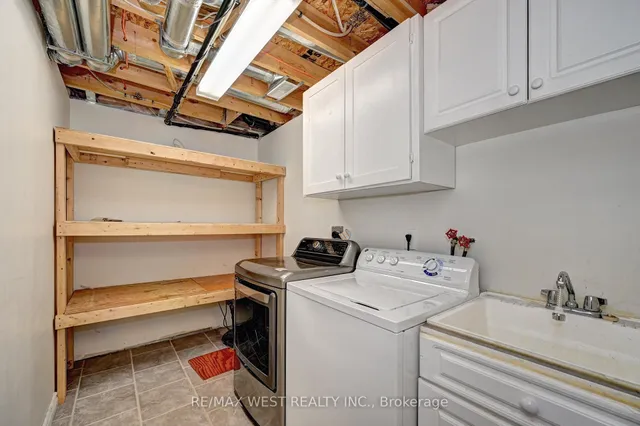 Additional image 16 of 21 Machado St