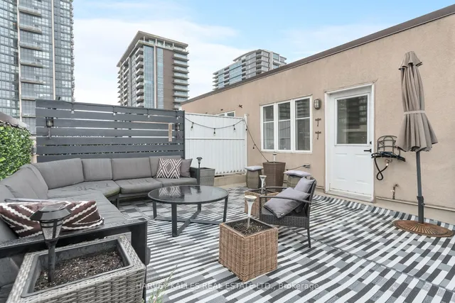 Additional image 33 of 34 Western Battery Rd Unit 413