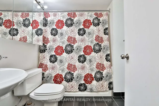 Additional image 26 of 1055 Bay St Unit 2209