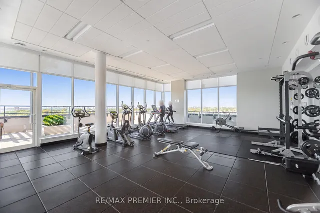 Additional image 32 of 2800 KEELE St Unit TH 107