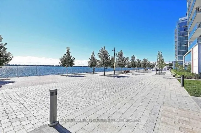Additional image 33 of 15 Queens Quay East Quay Unit 2106