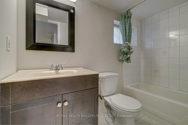 Additional image 17 of 4 GREENLAW Ave