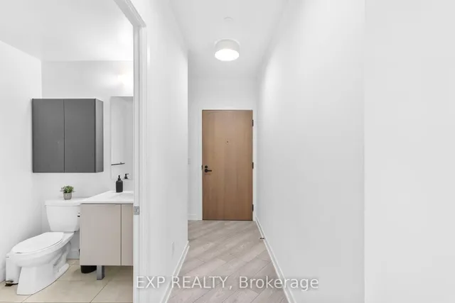 Additional image 32 of 8 TIPPETT Rd Unit 1605