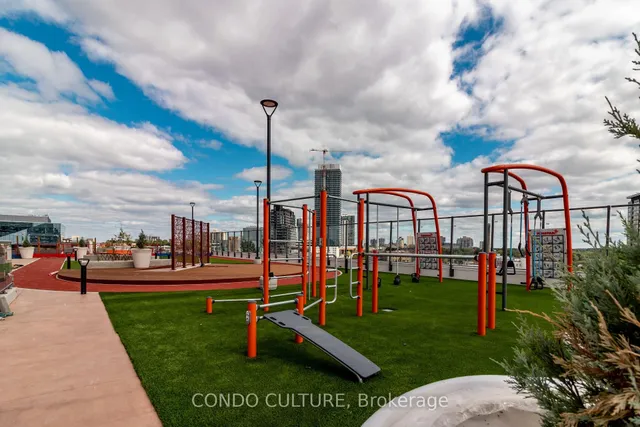 Additional image 32 of 25 Wellington St Unit 1107