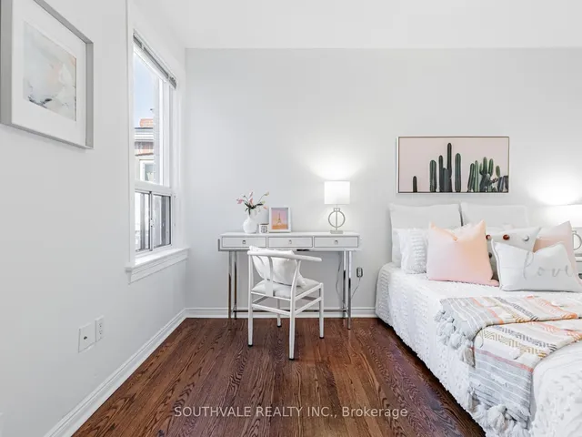 Additional image 25 of 104 Dearbourne Ave