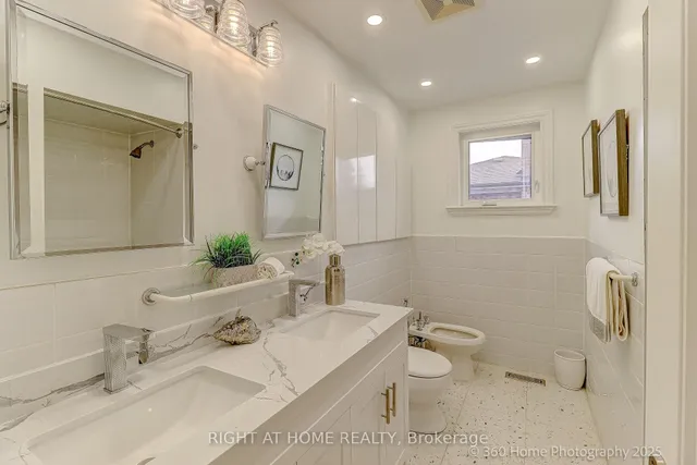 Additional image 10 of 44 Beamsville Dr