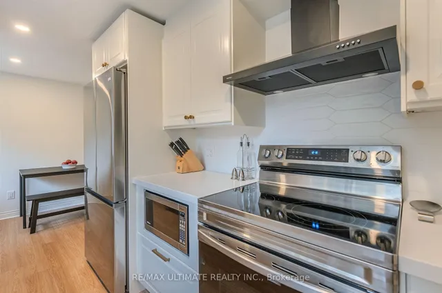 Additional image 16 of 21 Rockwood Dr Unit 2