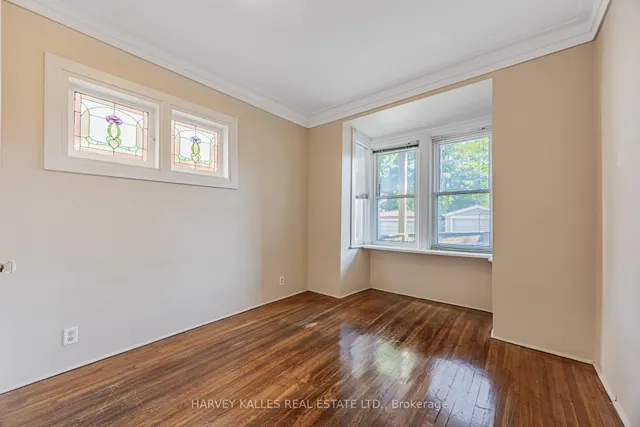 Additional image 23 of 121 Blantyre Ave