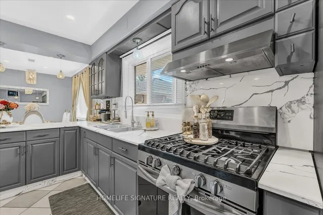 Additional image 11 of 83 Pachino Blvd