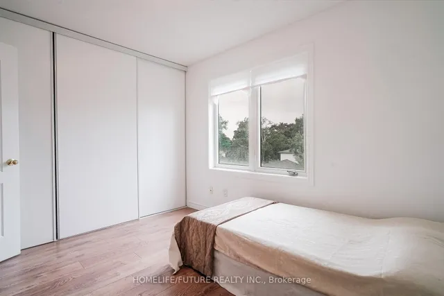 Additional image 16 of 15 Florist Lane