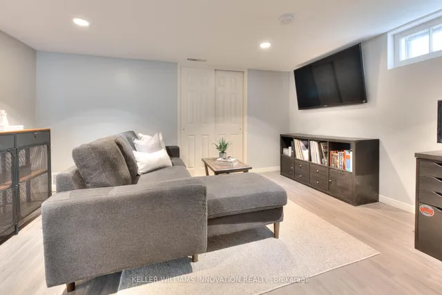 Additional image 20 of 577 Stirling Ave