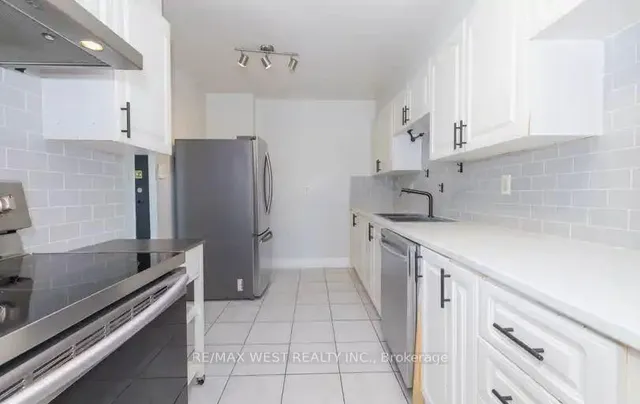 Additional image 18 of 85 Emmett Ave Unit 1405