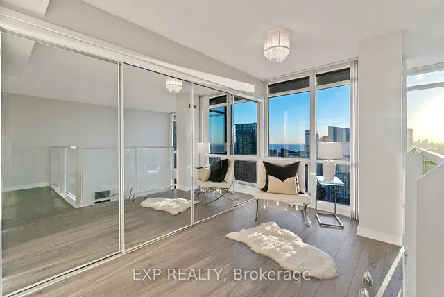 Additional image 21 of 15 Fort York Blvd Unit 4101