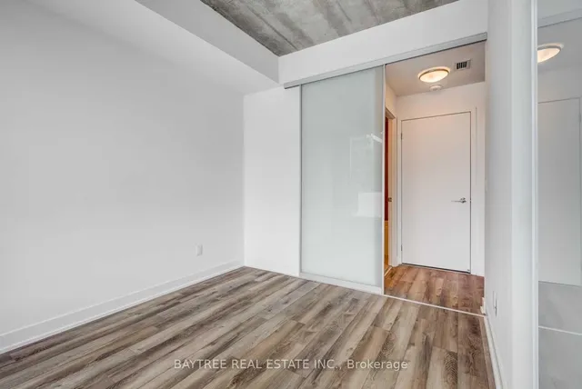 Additional image 11 of 30 Baseball Pl Unit 404