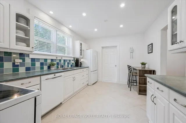 Additional image 13 of 233 Duke St