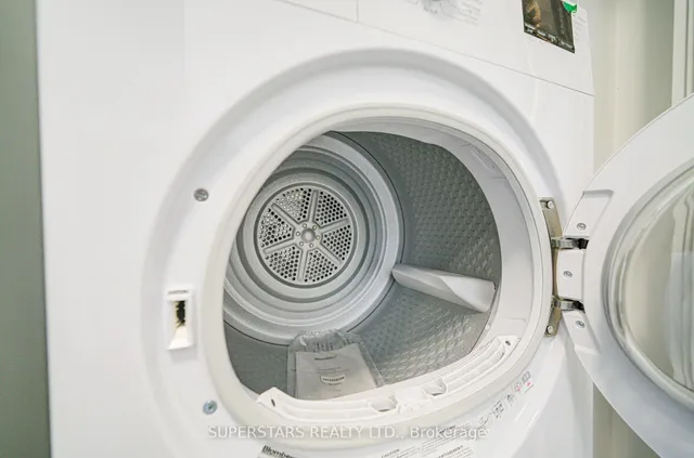 Additional image 10 of 32 Forest Manor Rd Unit 2104