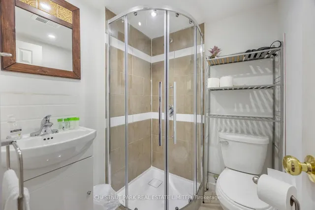 Additional image 42 of 62 Garnet Ave