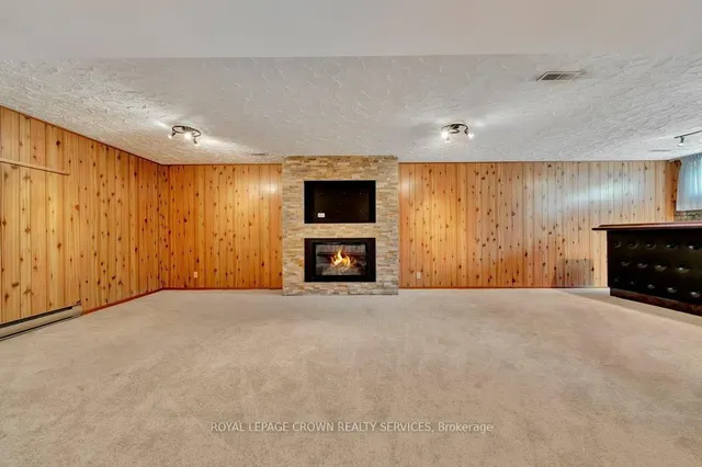 Additional image 31 of 73 Champlain Cres