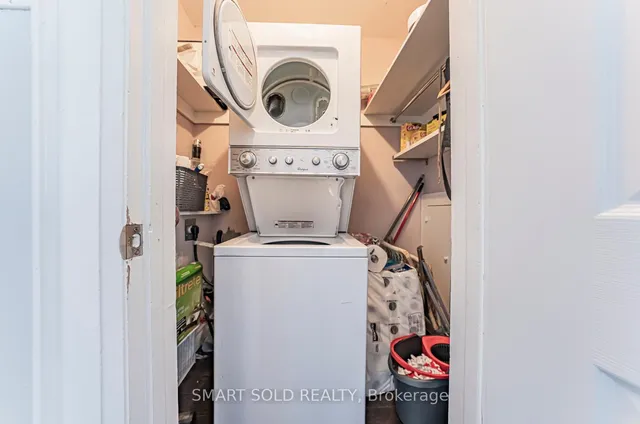 Additional image 35 of 889 Avenue Rd