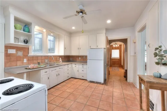 Additional image 14 of 44 Ellen St