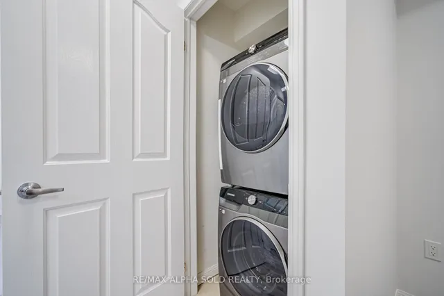 Additional image 32 of 5225 Finch Ave Unit 332