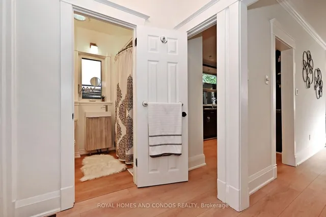 Additional image 29 of 38 Gates Ave