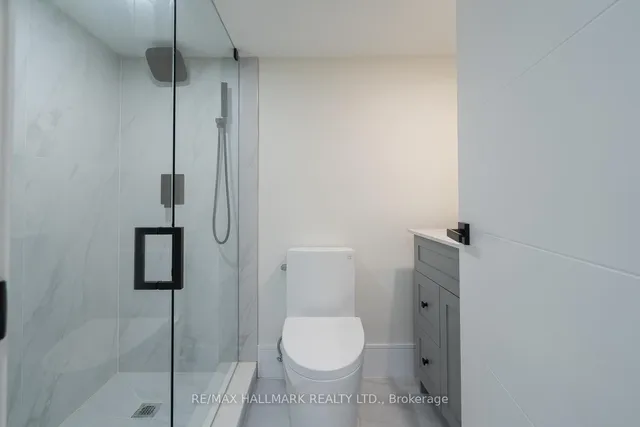 Additional image 47 of 116 Kennard Ave