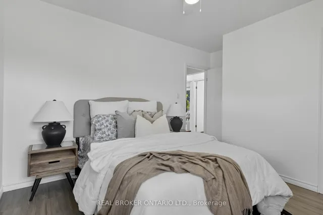 Additional image 14 of 27 Broadmoor Ave