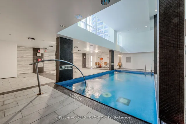 Additional image 28 of 21 Carlton St Unit 4205