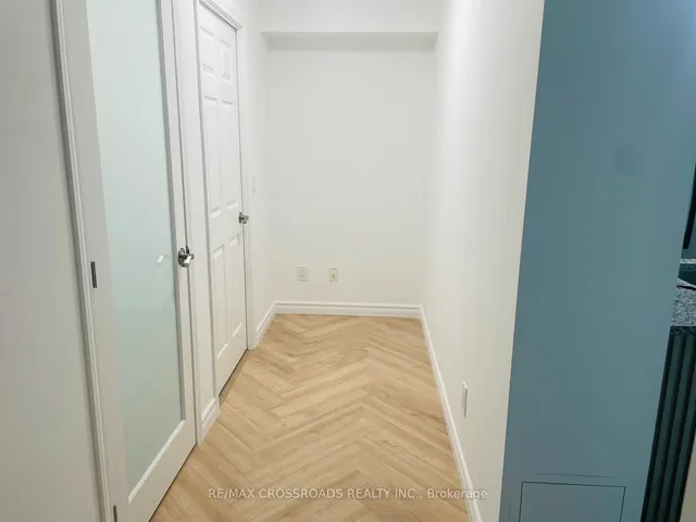 Additional image 12 of 19 Grand Trunk Cres Unit 3207