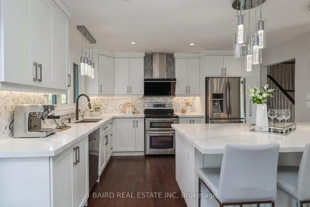 Additional image 32 of 38 Caronridge Cres