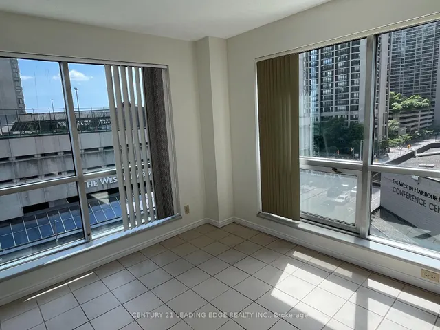 Additional image 21 of 10 Queens Quay Unit 607
