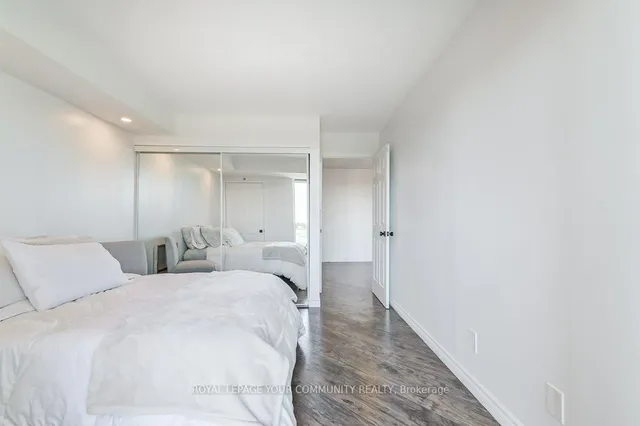 Additional image 9 of 190 Manitoba St Unit 608