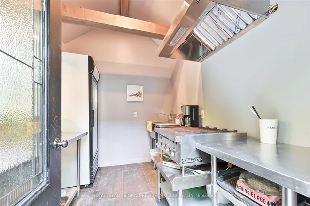 Additional image 41 of 34 Glenwood Cres