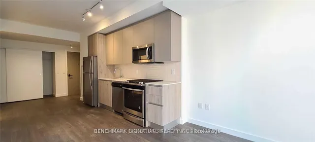 Additional image 11 of 2A Church St Unit 615