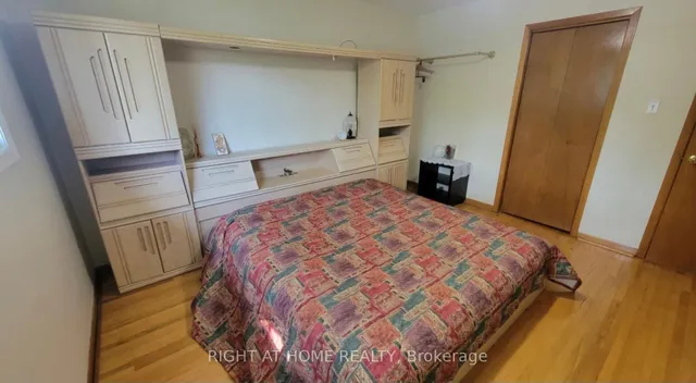 Additional image 8 of 12 Fairglen Ave