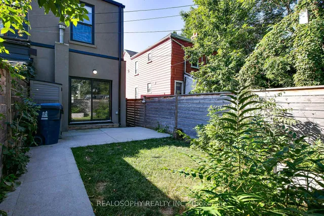 Additional image 18 of 584 Eastern Ave