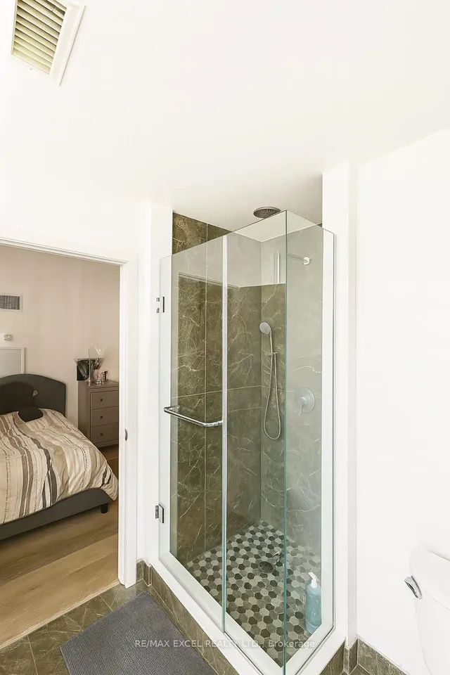 Additional image 9 of 60 Brian Harrison Way Unit ph3703