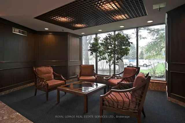 Additional image 40 of 1300 Islington Ave Unit 304