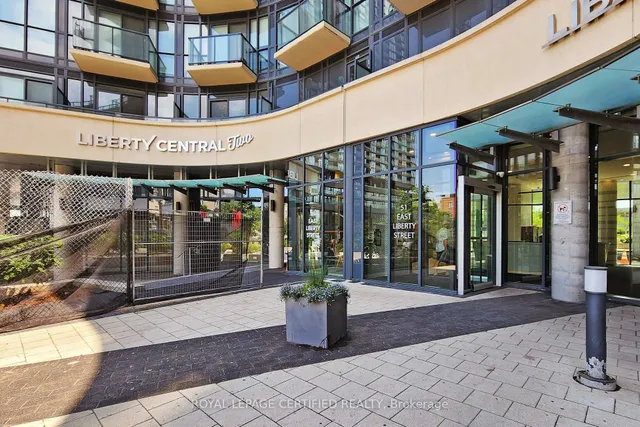 Additional image 7 of 51 East Liberty St Unit 2003